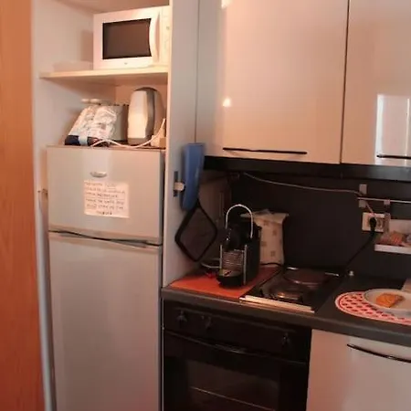 Apartment Mansardina Boheme Tra Il Duomo E L'universita